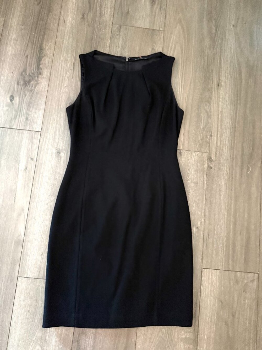 Elie Tahari LBD Black Wool Sheath Dress Architectural Neckline Size 4